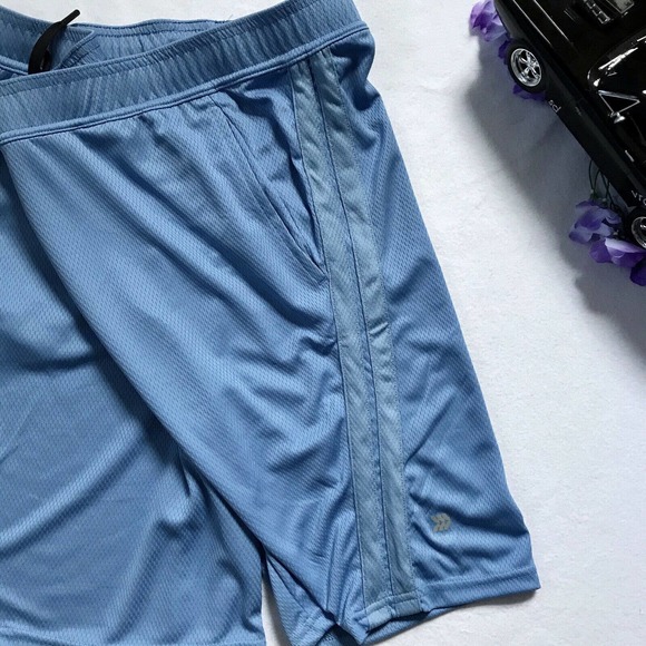 ❌SOLD❌ All In Motion “2/$20” NWT Performance Shorts Men L - Picture 3 of 8